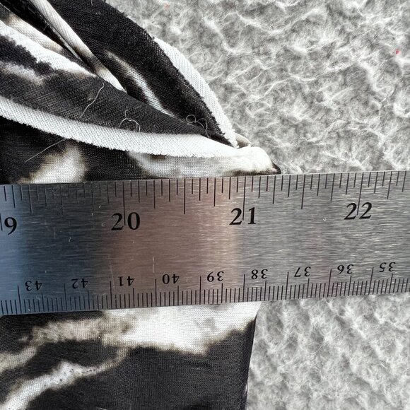 Chicos Womens Top 3 Extra Large Black White Zebra Print Sleeveless‎ Shirt - Picture 6 of 7